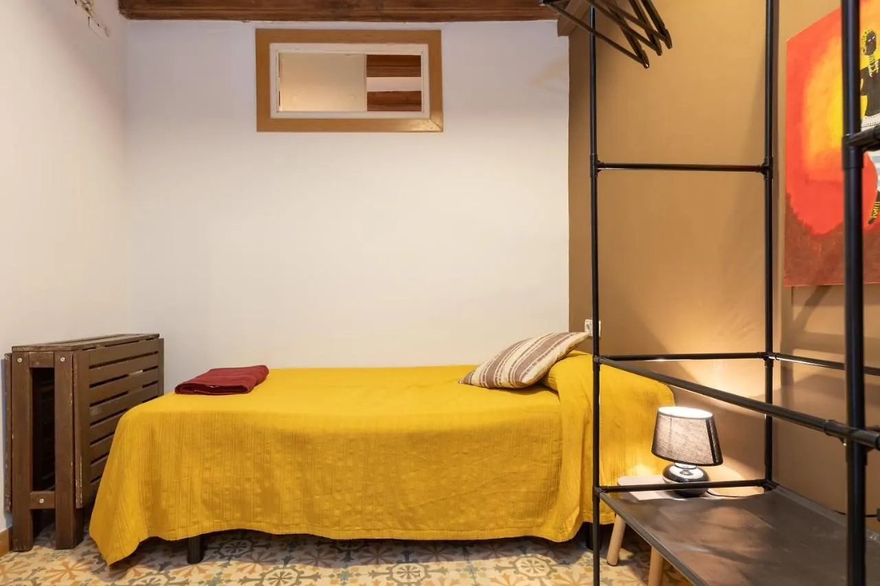 Aparteasy - Central Gracia Apartments Barcellona