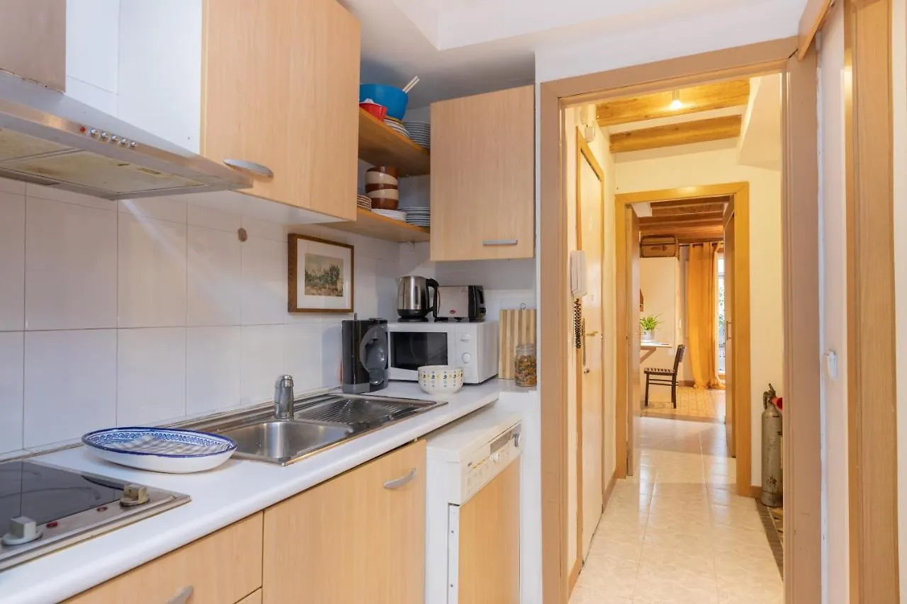 Aparteasy - Central Gracia Apartments Barcellona Spagna