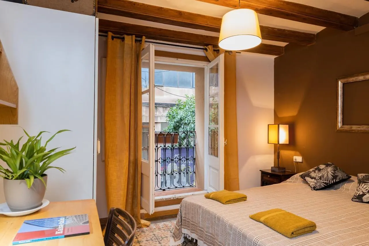 Aparteasy - Central Gracia Apartments Barcellona