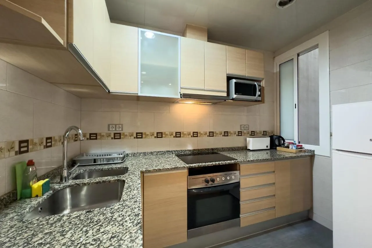 Aparteasy - Central Gracia Apartments Barcellona